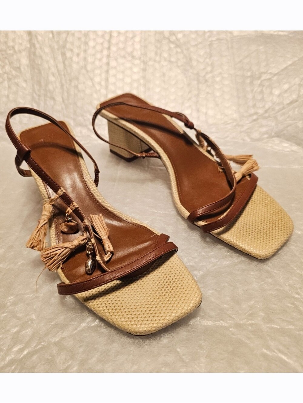 H&M Tasselled heeled sandals - Picture 6 of 12